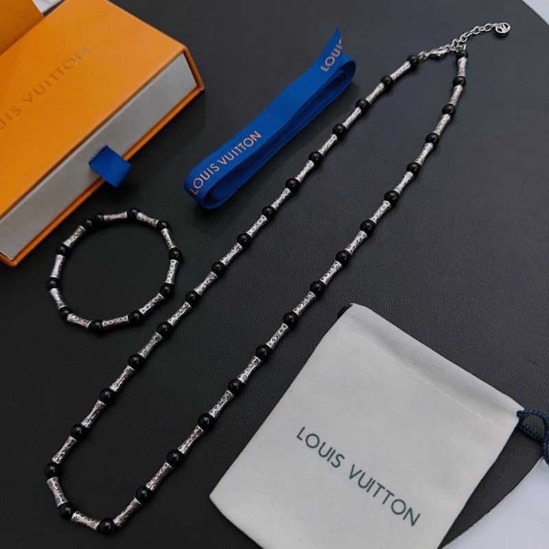 LV Bracelet 03lyr580 (8)